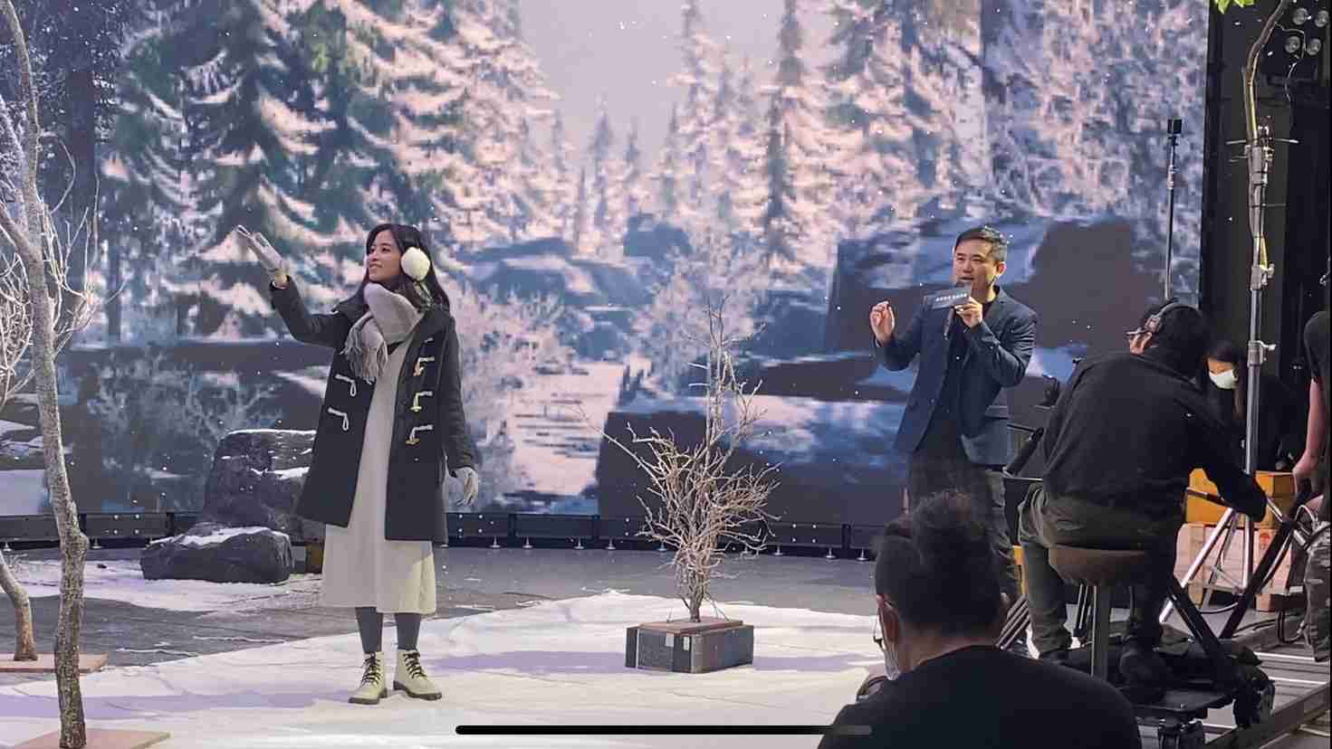 尊龙集团以ALED先进显屏技术，，，，与金马奖视觉特效团队“再现影像”携手合作打造LED虚拟摄影棚，，，提供沉浸式表演体验，，，并精简拍摄成本与时间