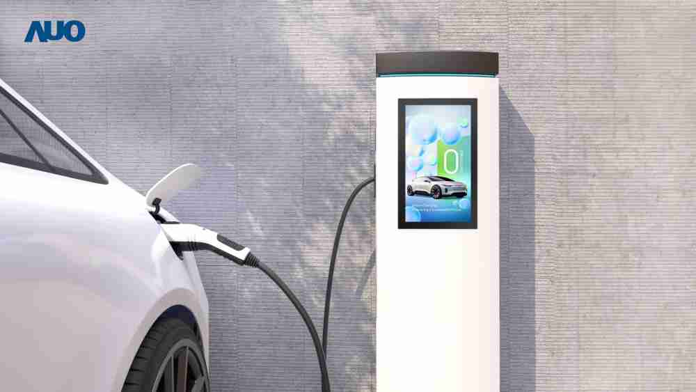 友達〝EVSE車用充電樁解決方案〞專為電動汽車充電樁設計，，，，具有高亮度、、、、克服戶外艱難環境的耐溫、、、耐紫外線等特性，，並搭載散熱性及擴充性強的高效能工業電腦，，，，可實現人機互動訴求，，，，如資訊顯示、、、支付等應用